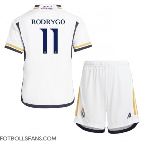 Real Madrid Rodrygo Goes #11 Replika Hemmatröja Barn 2023-24 Kortärmad (+ Korta byxor)